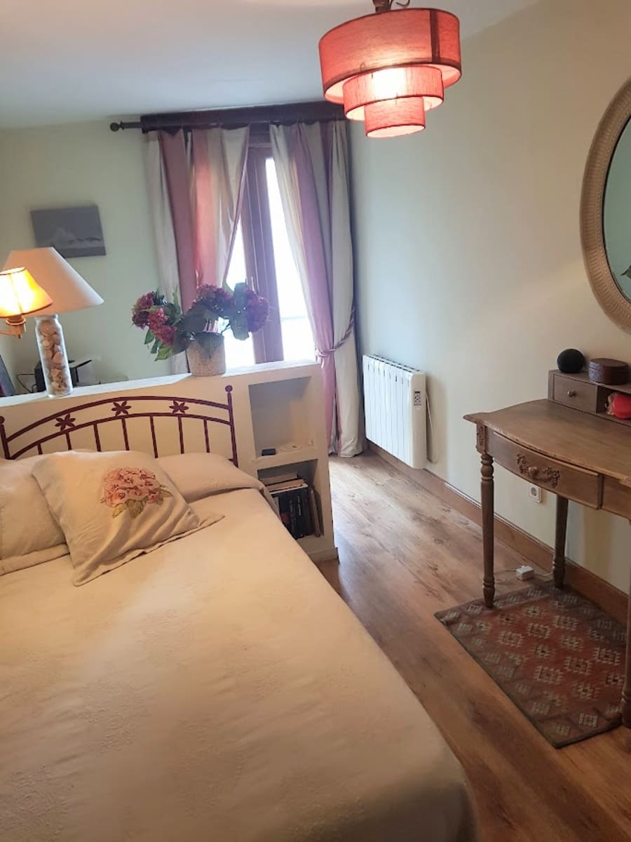 2 slaapkamer Flat te huur in Santander - € 700 (Ref: 8289182)