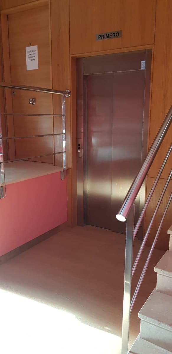 Piso de 1 habitación en Santander en alquiler - 850 € (Ref: 8339629)