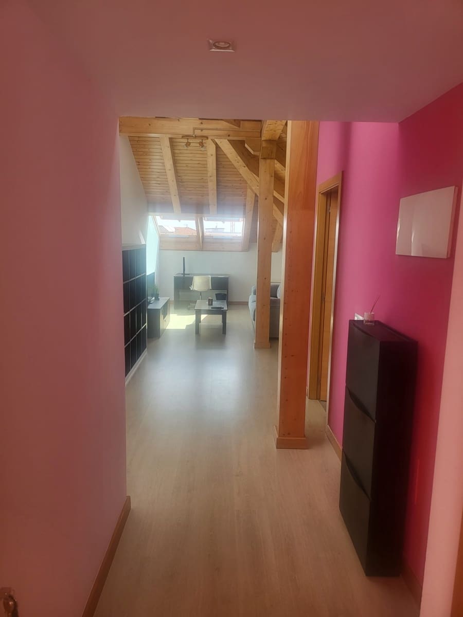 Piso de 1 habitación en Santander en alquiler - 850 € (Ref: 8339629)