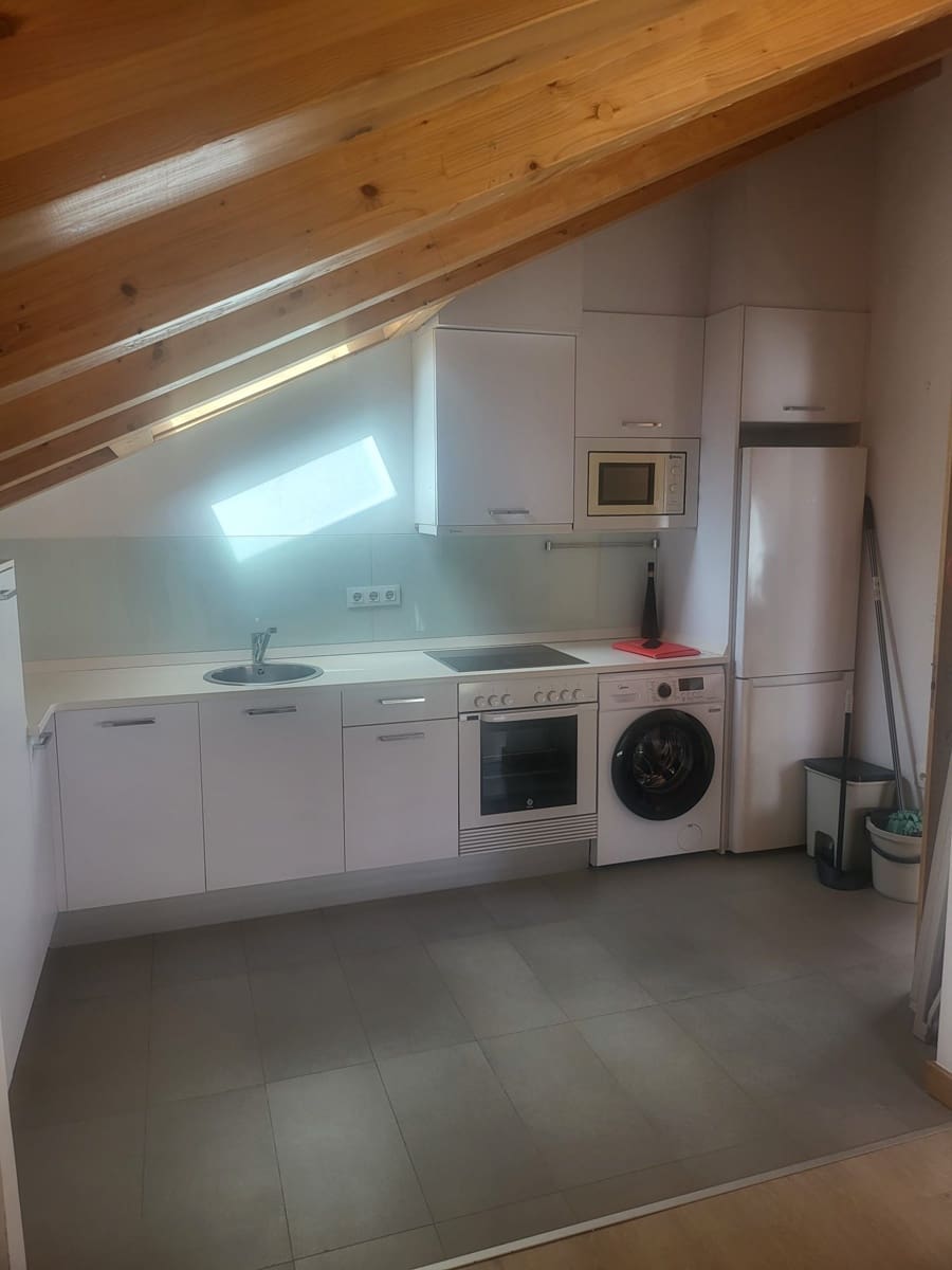 Piso de 1 habitación en Santander en alquiler - 850 € (Ref: 8339629)