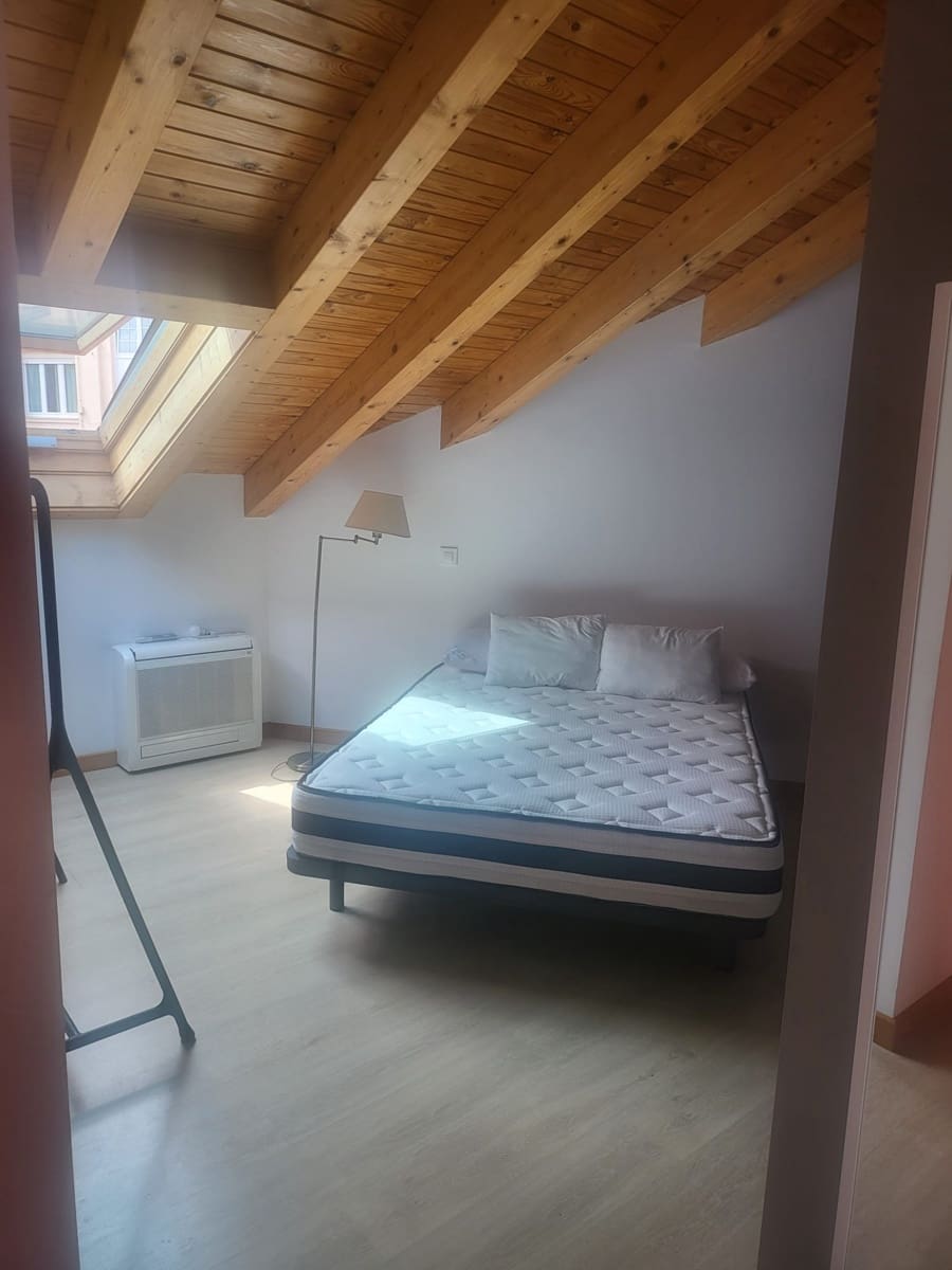 Piso de 1 habitación en Santander en alquiler - 850 € (Ref: 8339629)