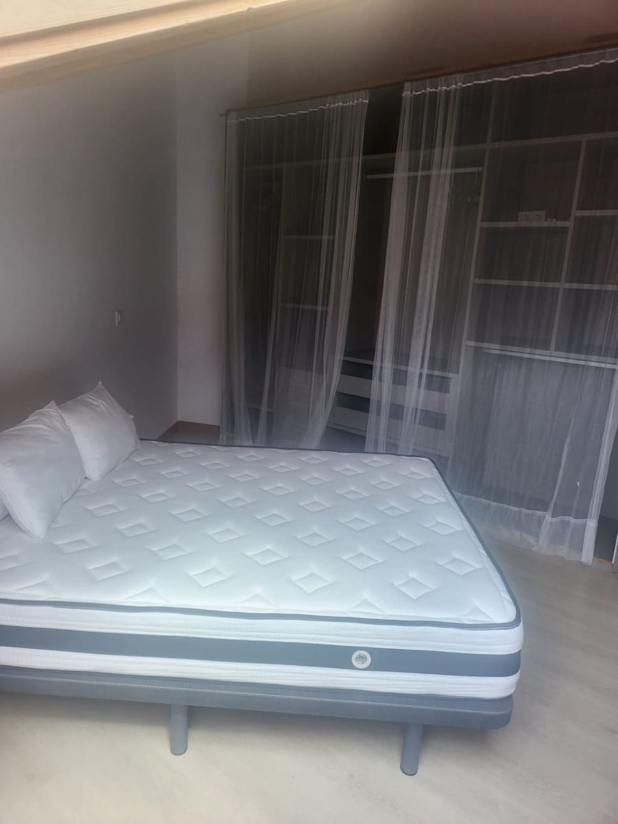 Piso de 1 habitación en Santander en alquiler - 850 € (Ref: 8339629)