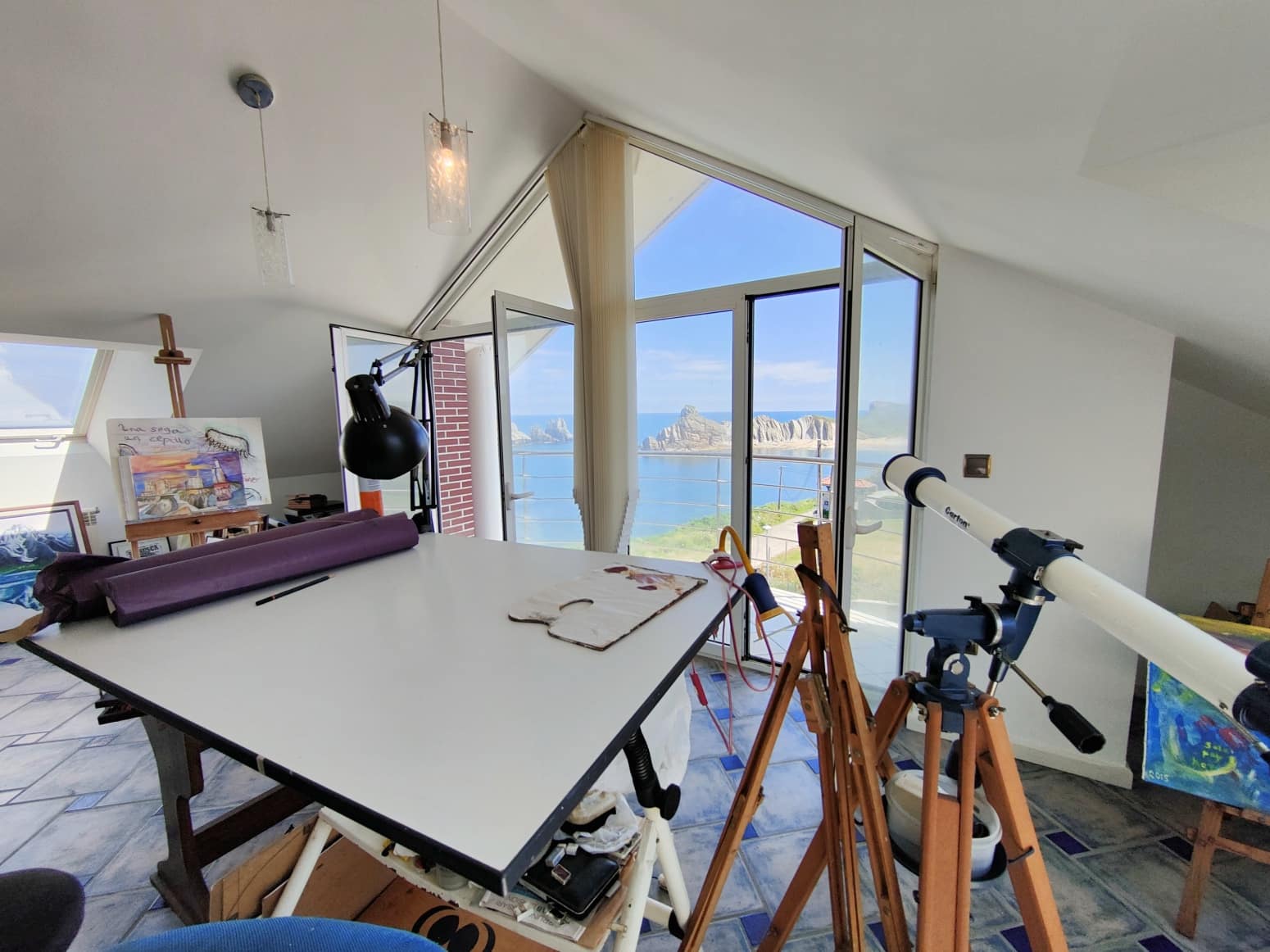 5 bedroom Villa for sale in Liencres with garage - € 950,000 (Ref: 8392316)