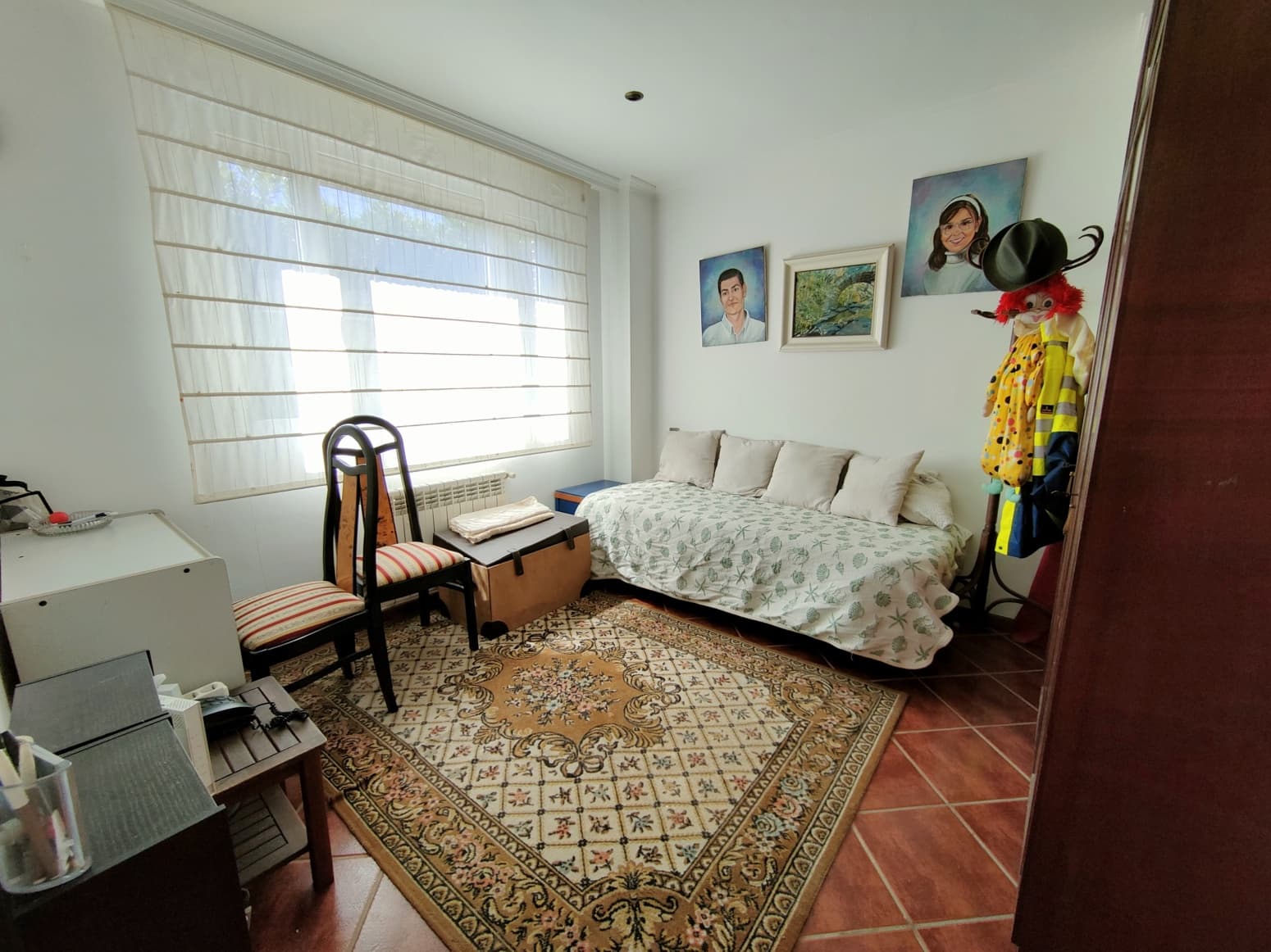 5 bedroom Villa for sale in Liencres with garage - € 950,000 (Ref: 8392316)