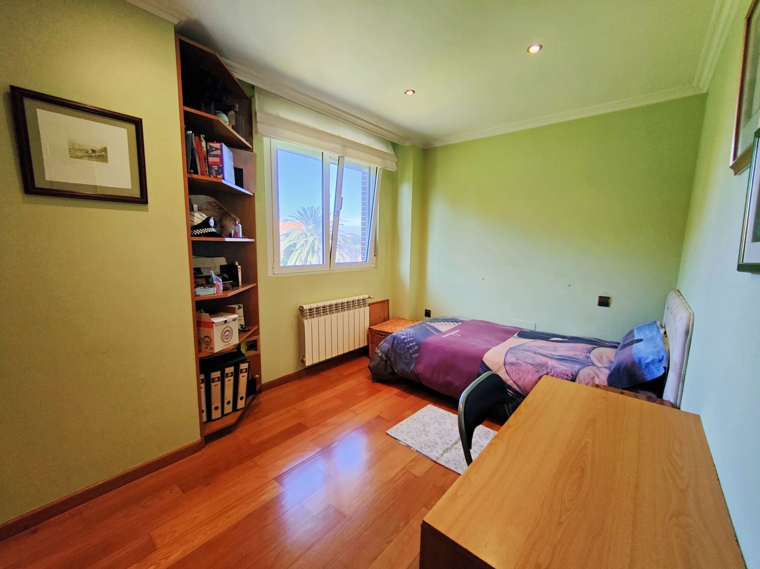 5 bedroom Villa for sale in Liencres with garage - € 950,000 (Ref: 8392316)