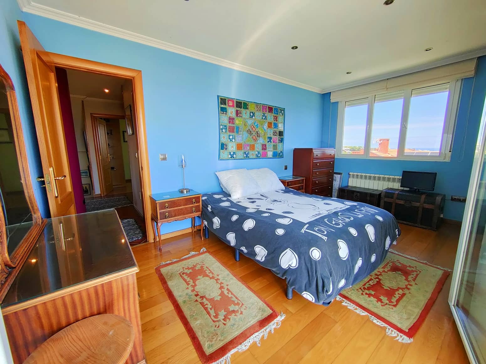 5 bedroom Villa for sale in Liencres with garage - € 950,000 (Ref: 8392316)