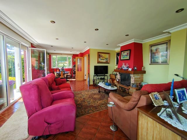 5 slaapkamer Villa te koop in Liencres, Piélagos met garage - € 950.000 (Ref: 8392316)