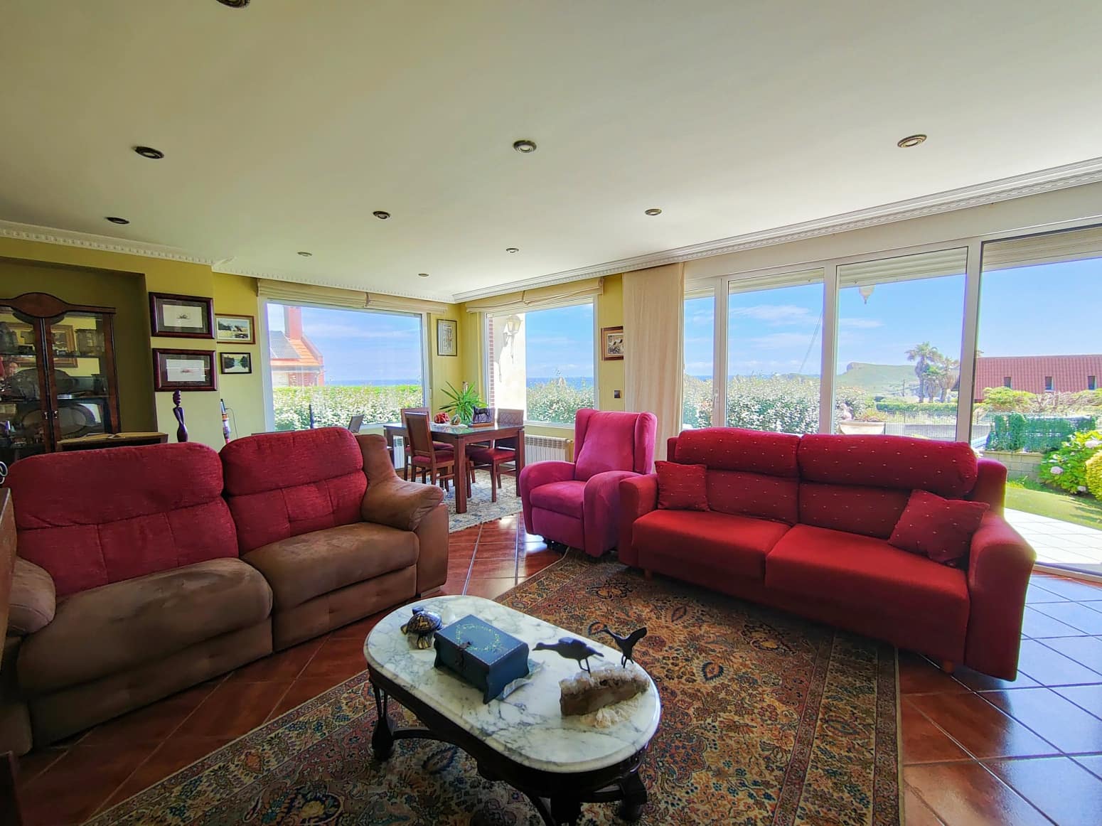 5 bedroom Villa for sale in Liencres with garage - € 950,000 (Ref: 8392316)