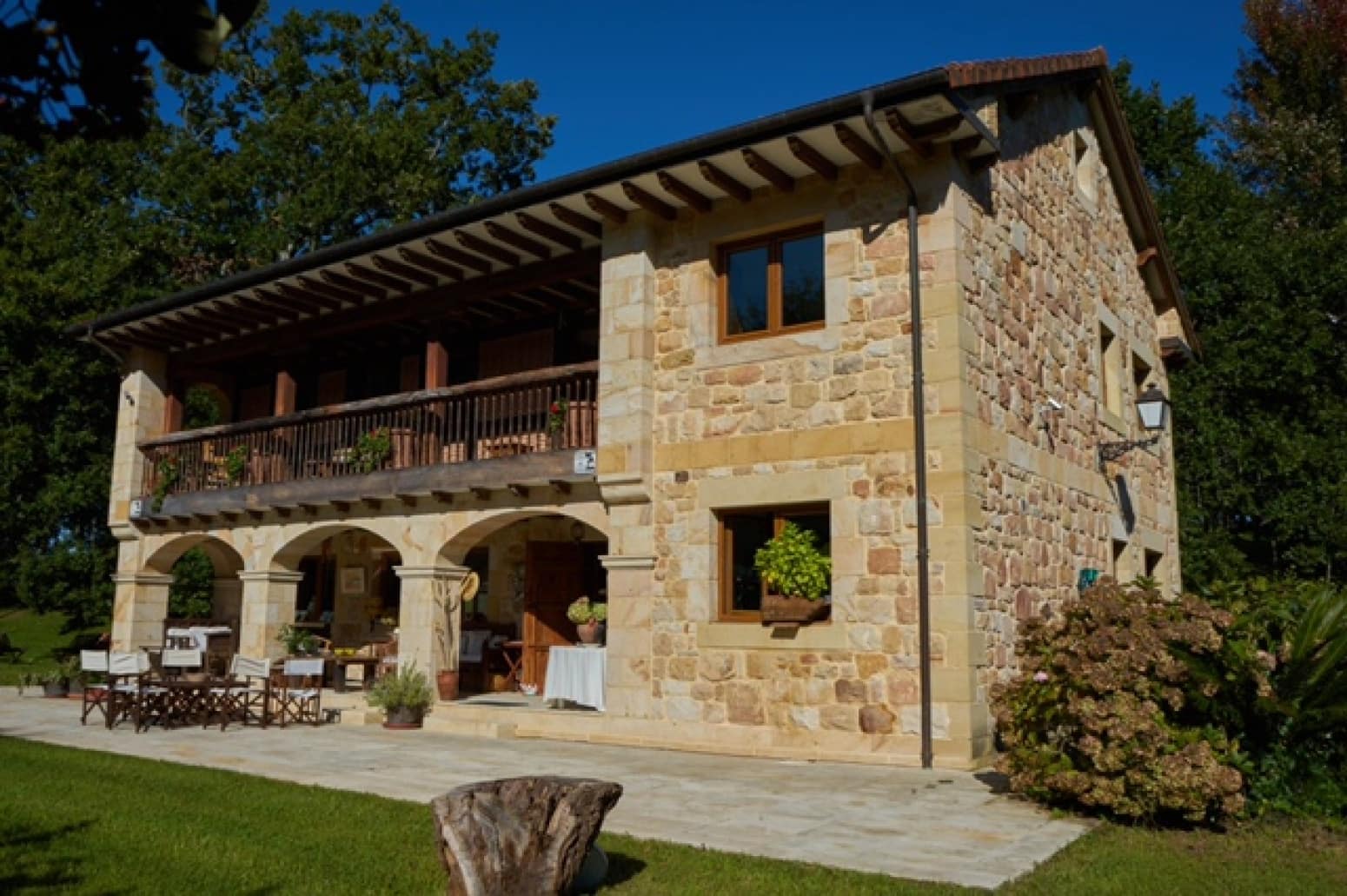 6 soveværelse Erhverv til salg i Penagos med garage - € 895.000 (Ref: 8461587)