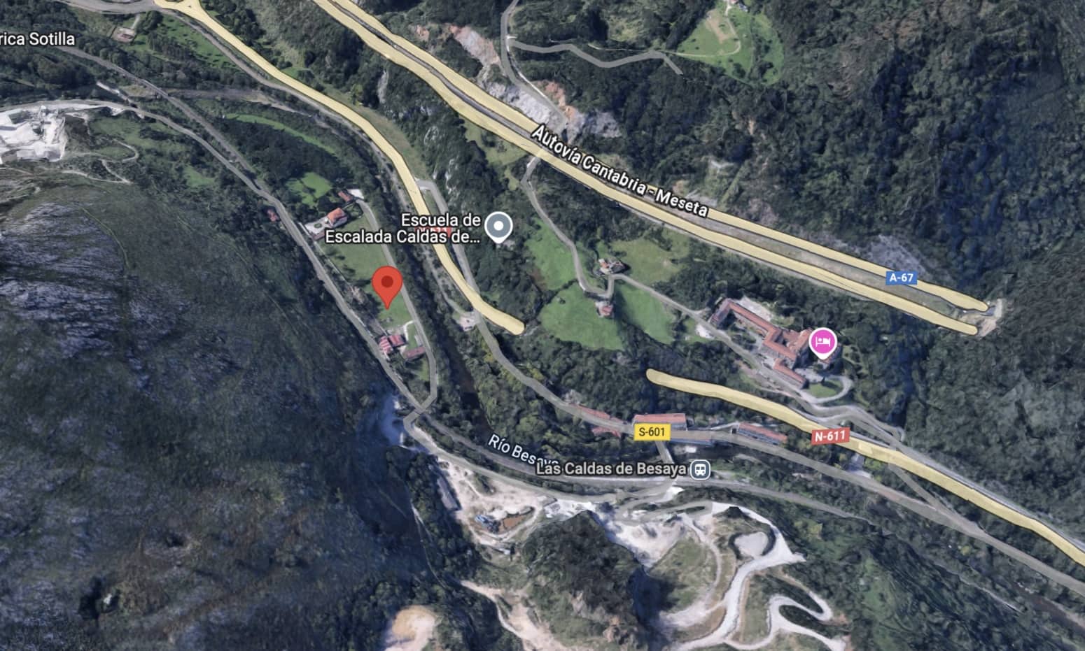 15 soveværelse Villa til salg i San Felices de Buelna - € 175.000 (Ref: 8556613)