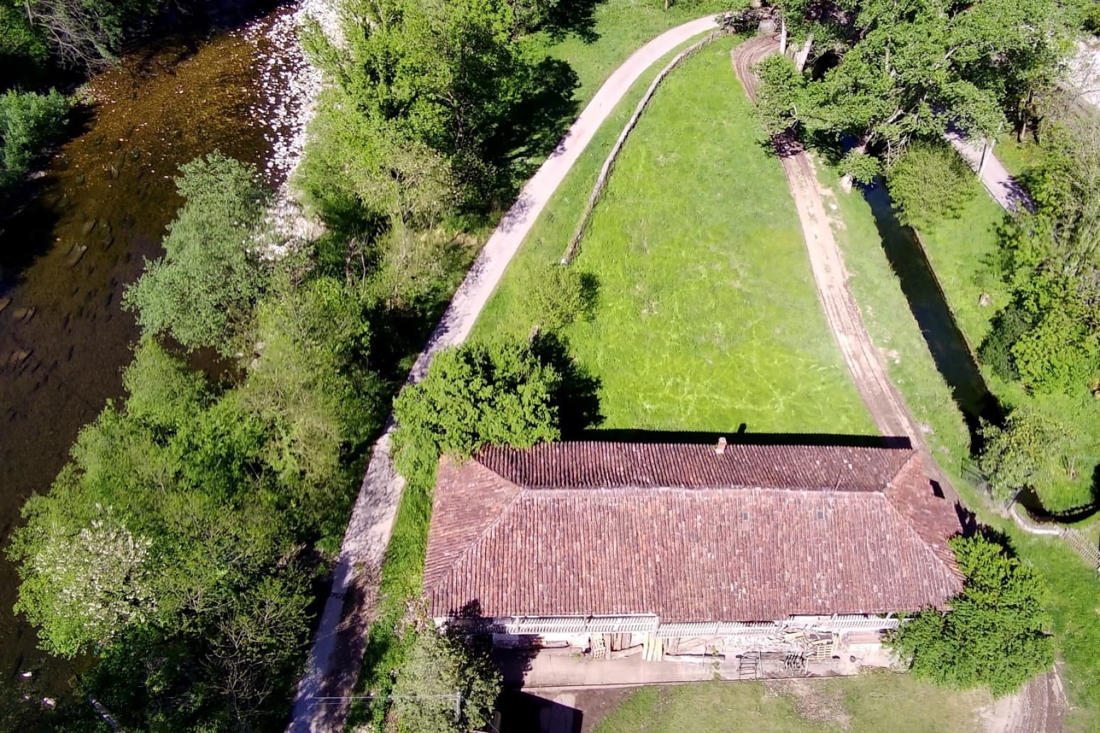 15 soveværelse Villa til salg i San Felices de Buelna - € 175.000 (Ref: 8556613)