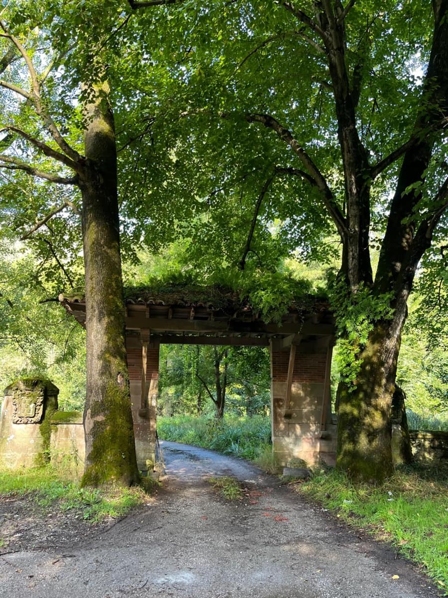 15 soveværelse Villa til salg i San Felices de Buelna - € 175.000 (Ref: 8556613)