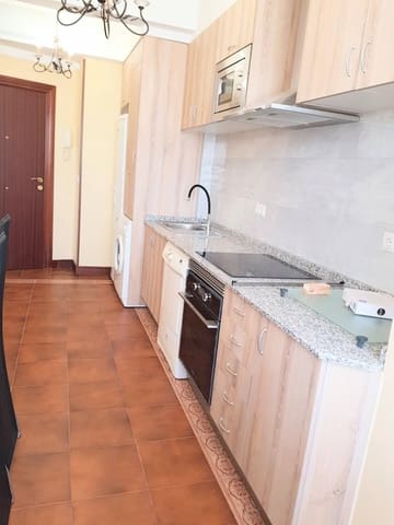 1 bedroom Flat for rent in Santander - € 800 (Ref: 8702724)