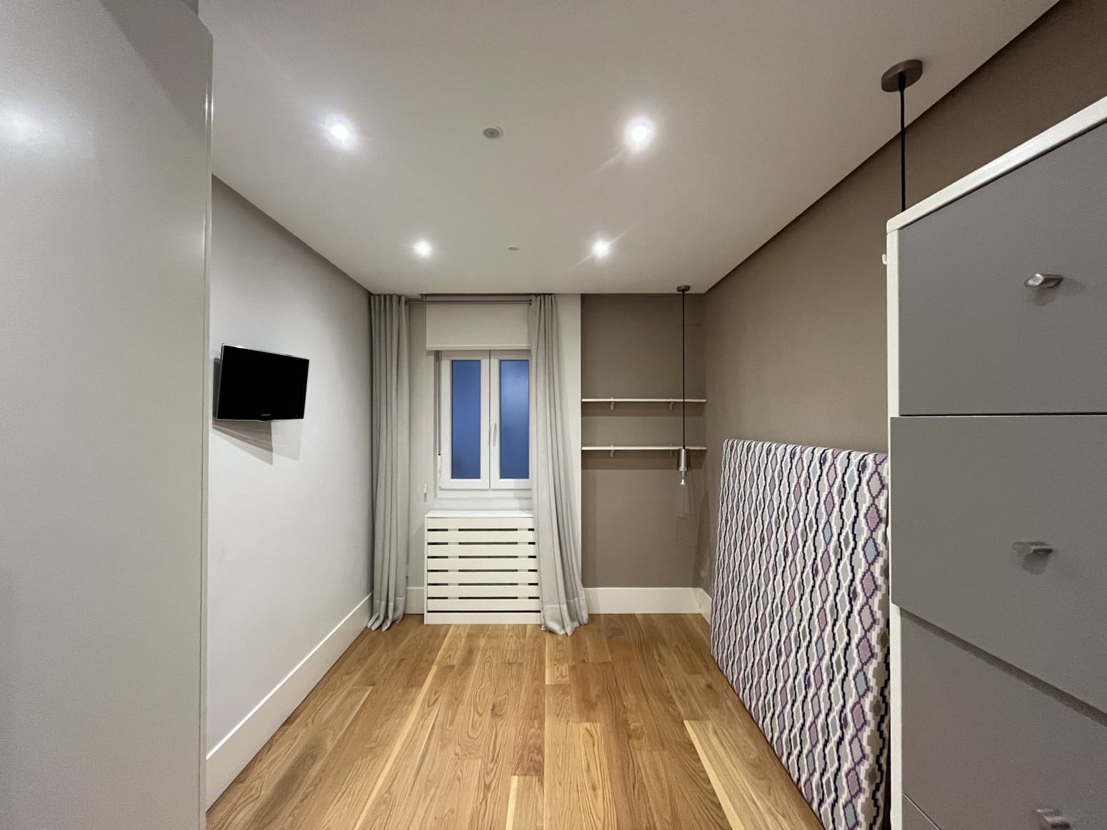 4 bedroom Flat for sale in Santander - € 895,000 (Ref: 8757511)