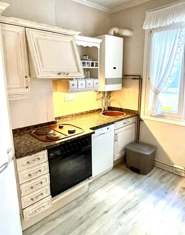 4 makuuhuone Asunto vuokrattavana paikassa Santander - 1 400 € (Ref: 8770261)