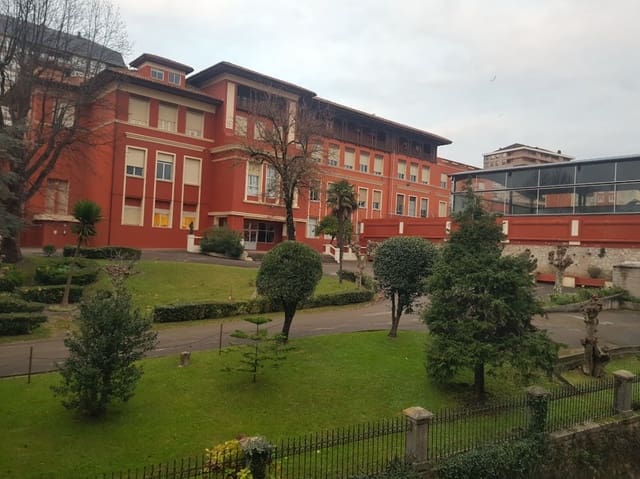 2 bedroom Flat for rent in Santander - € 970 (Ref: 8805846)