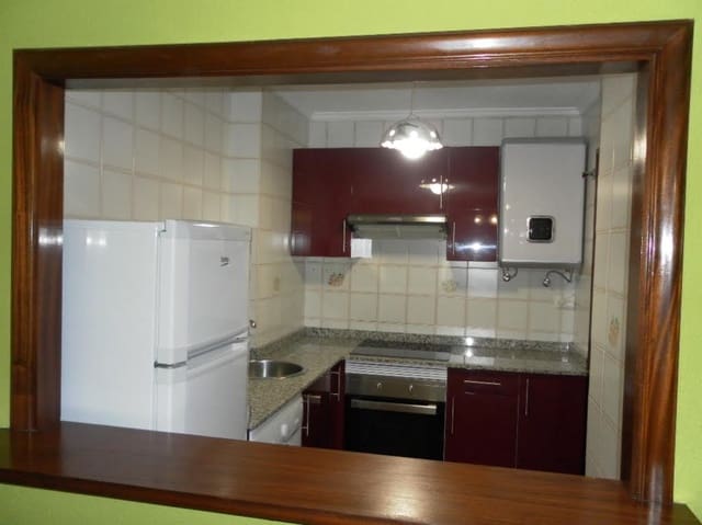 1 quarto Apartamento para arrendar em Santander - 780 € (Ref: 8884053)