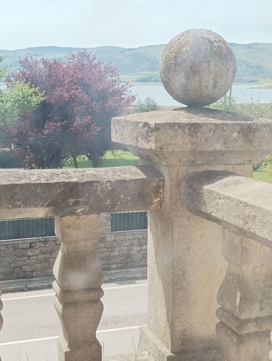 8 soveværelse Villa til salg i Campoo de Yuso - € 295.000 (Ref: 8896481)