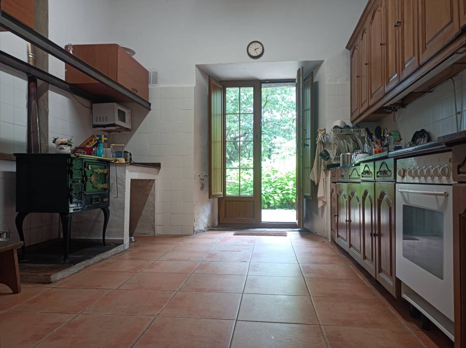 7 bedroom Villa for sale in Ruesga with garage - € 360,000 (Ref: 8896482)