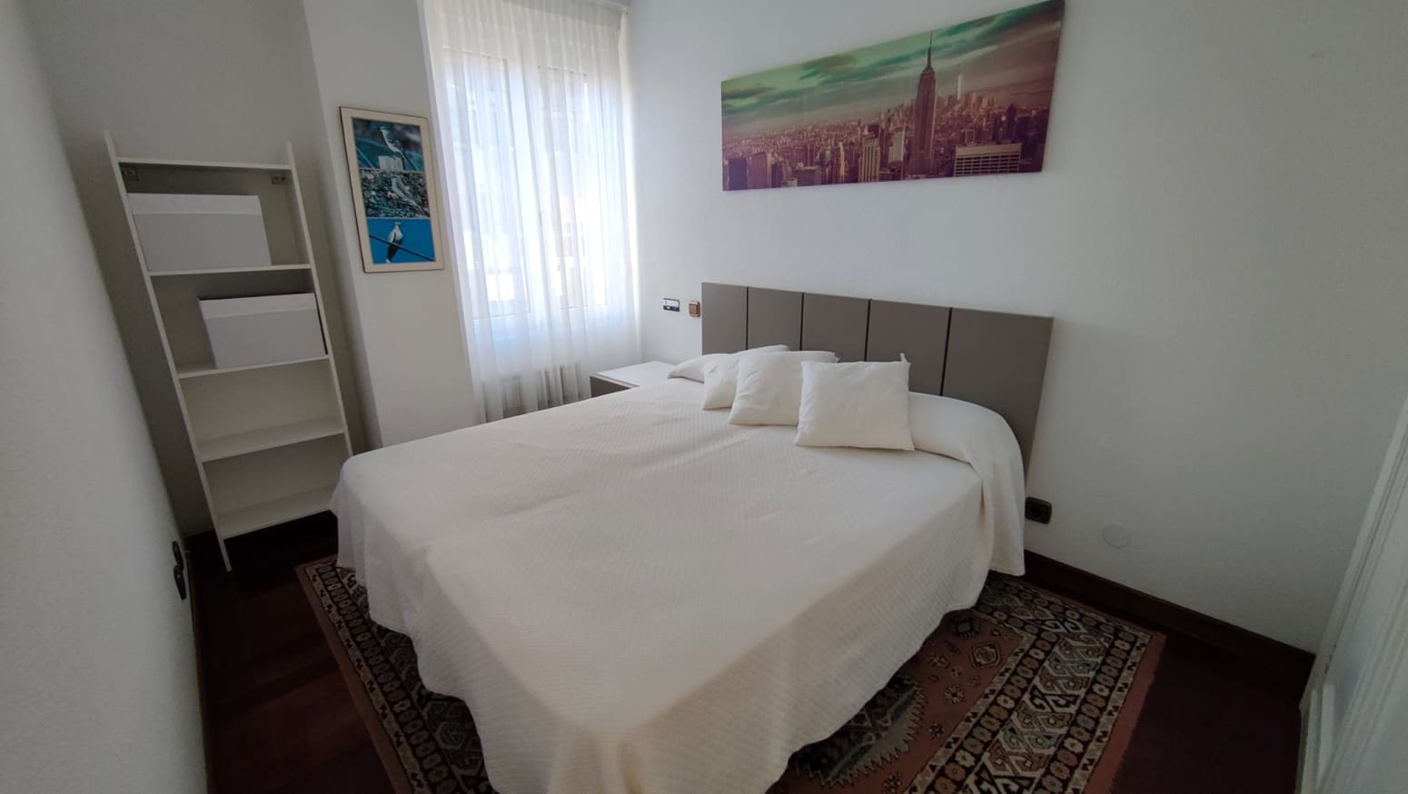 1 soveværelse Lejlighed til leje i Santander - € 800 (Ref: 8948599)