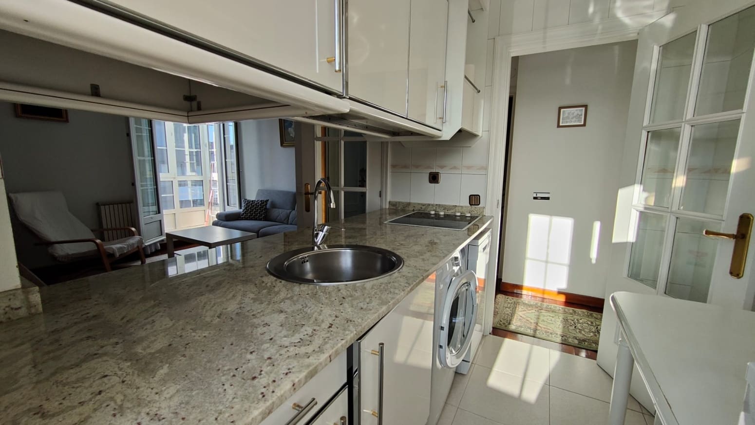 1 soveværelse Lejlighed til leje i Santander - € 800 (Ref: 8948599)