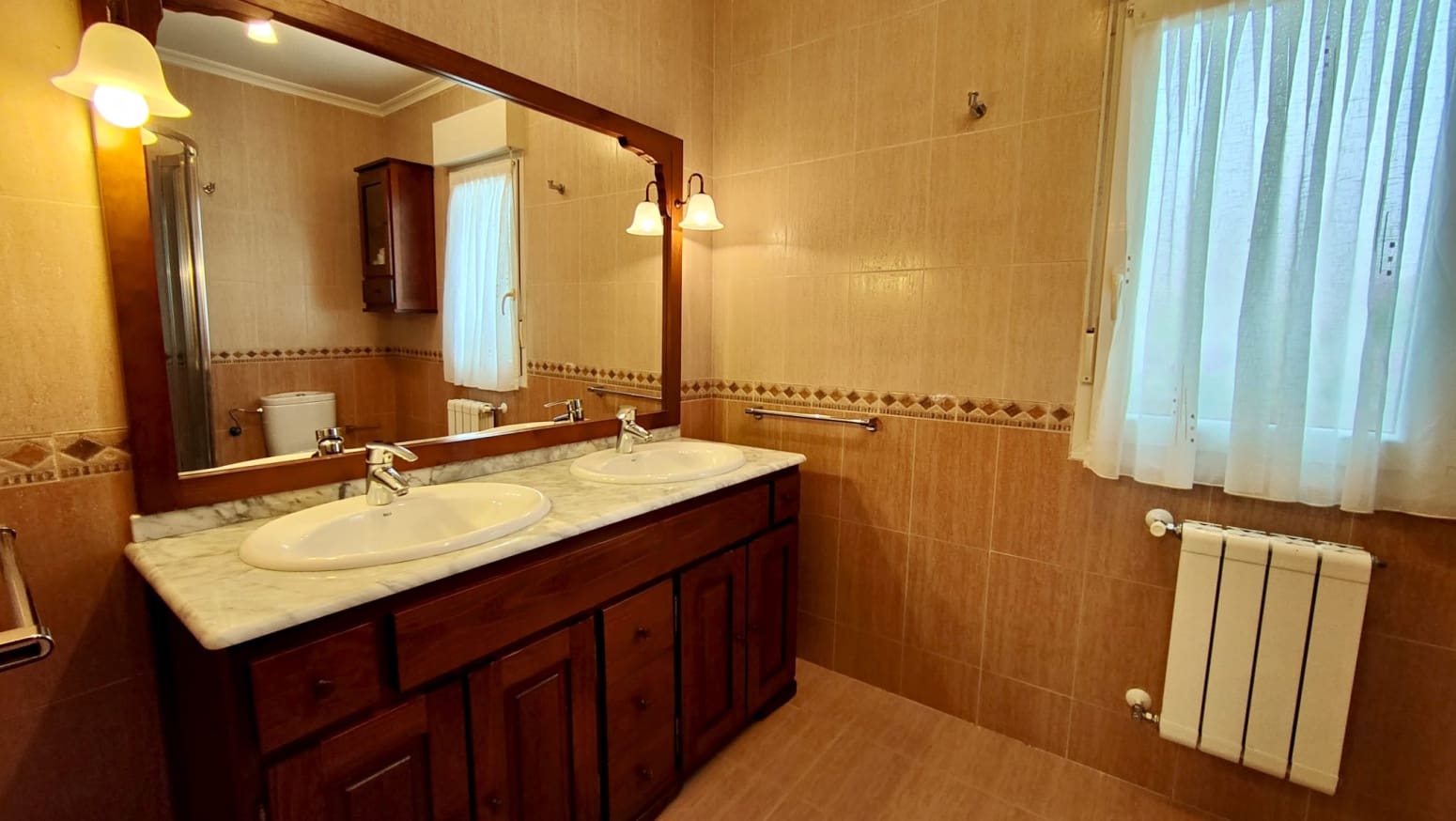 6 bedroom Villa for sale in Barcena de Cicero - € 440,000 (Ref: 9007758)