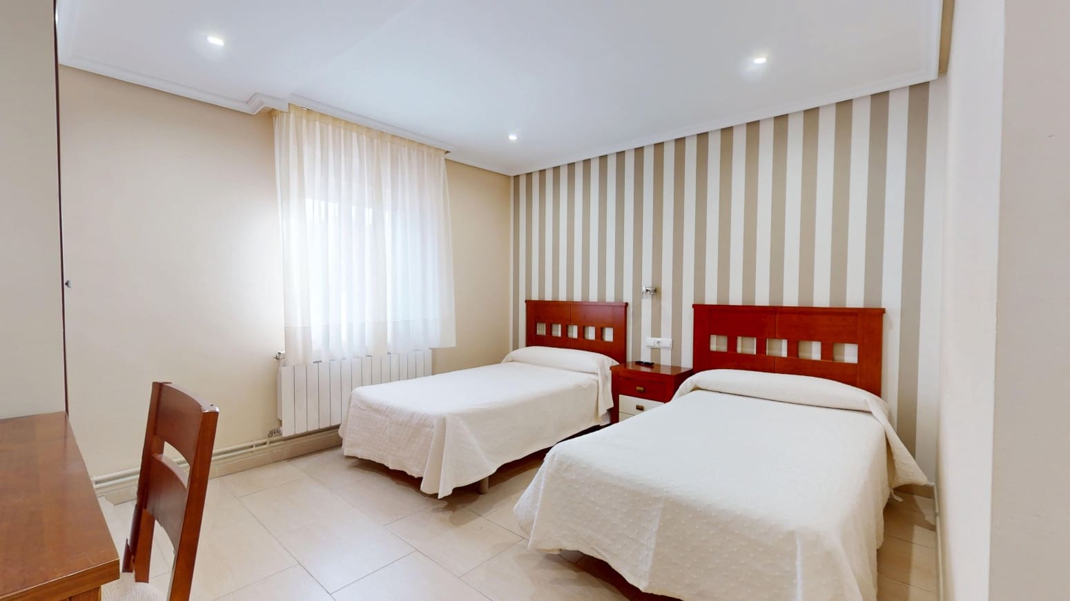 19 soveværelse Virksomhed til salg i Valdeolea - € 460.000 (Ref: 9064992)