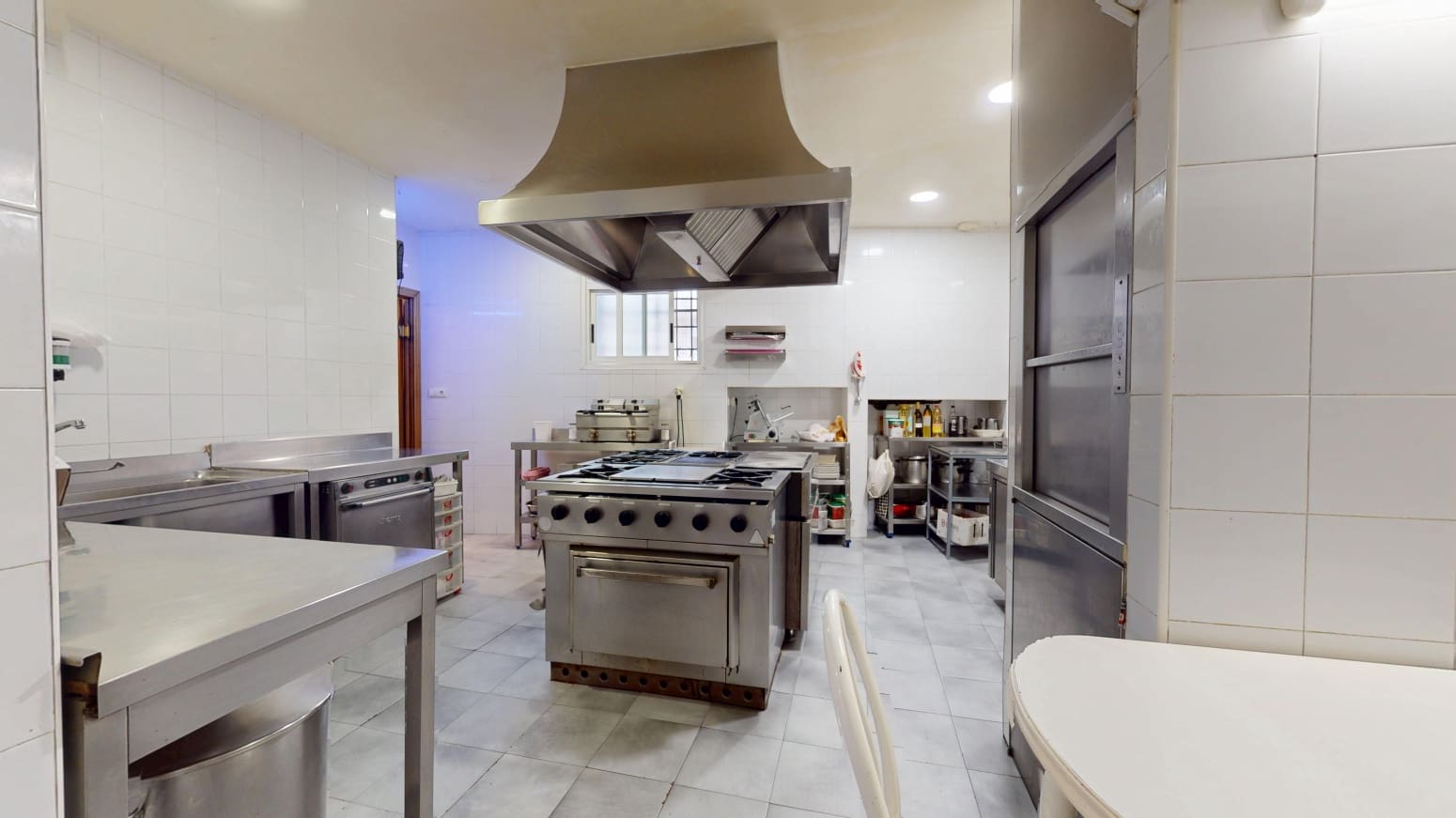 19 soveværelse Virksomhed til salg i Valdeolea - € 460.000 (Ref: 9064992)