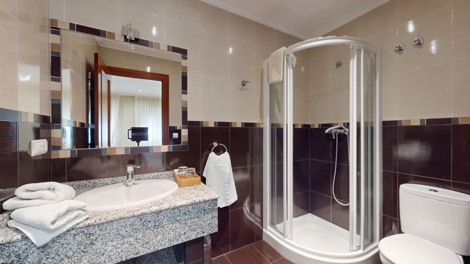 19 soveværelse Virksomhed til salg i Valdeolea - € 460.000 (Ref: 9064992)