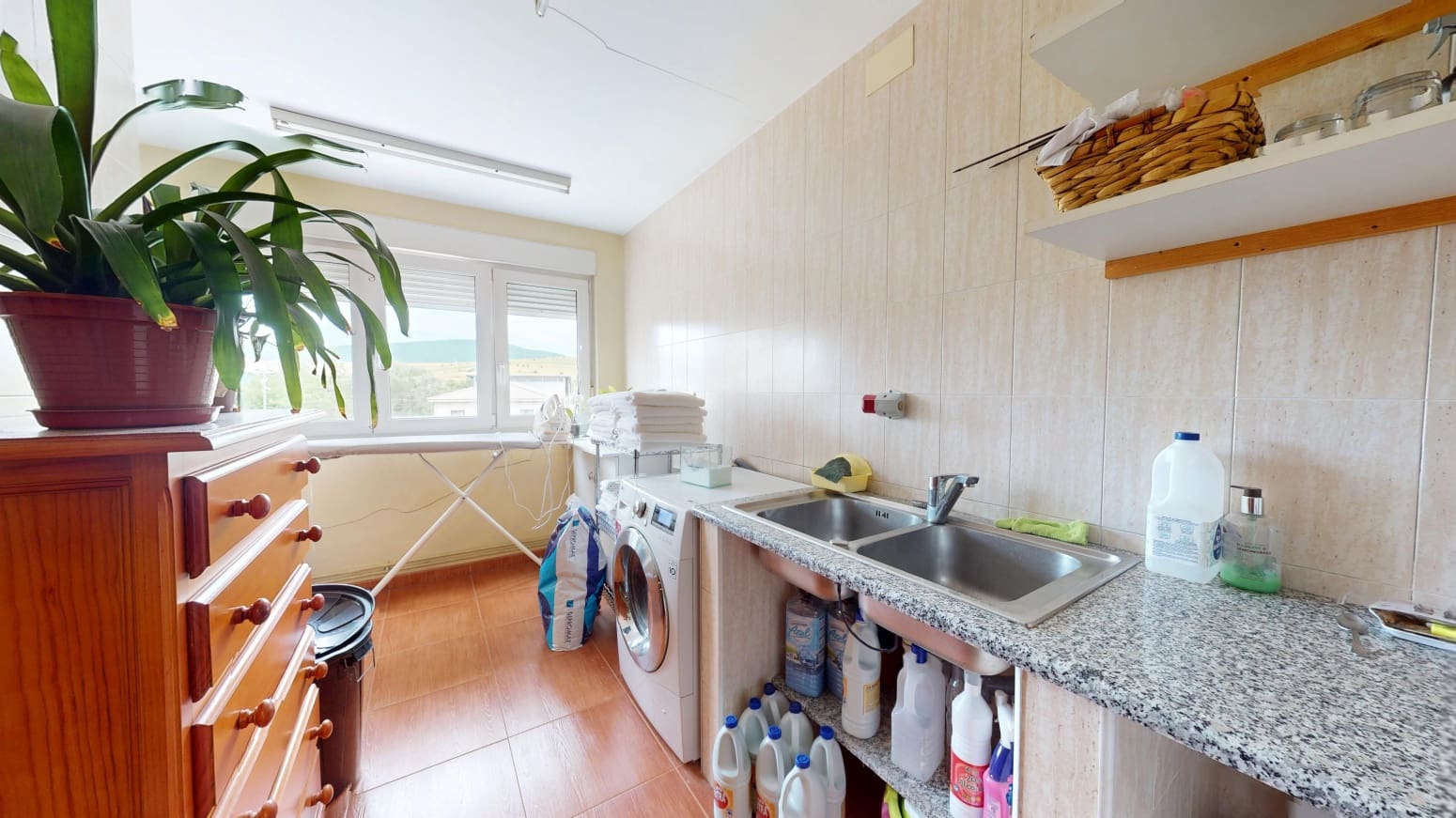 19 soveværelse Virksomhed til salg i Valdeolea - € 460.000 (Ref: 9064992)