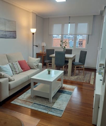 2 soveværelse Lejlighed til leje i Santander med garage - € 950 (Ref: 9098931)