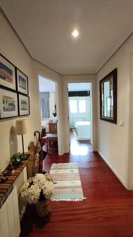 1 soverom Leilighet til salgs i Santander med garasje - € 295 000 (Ref: 9124821)