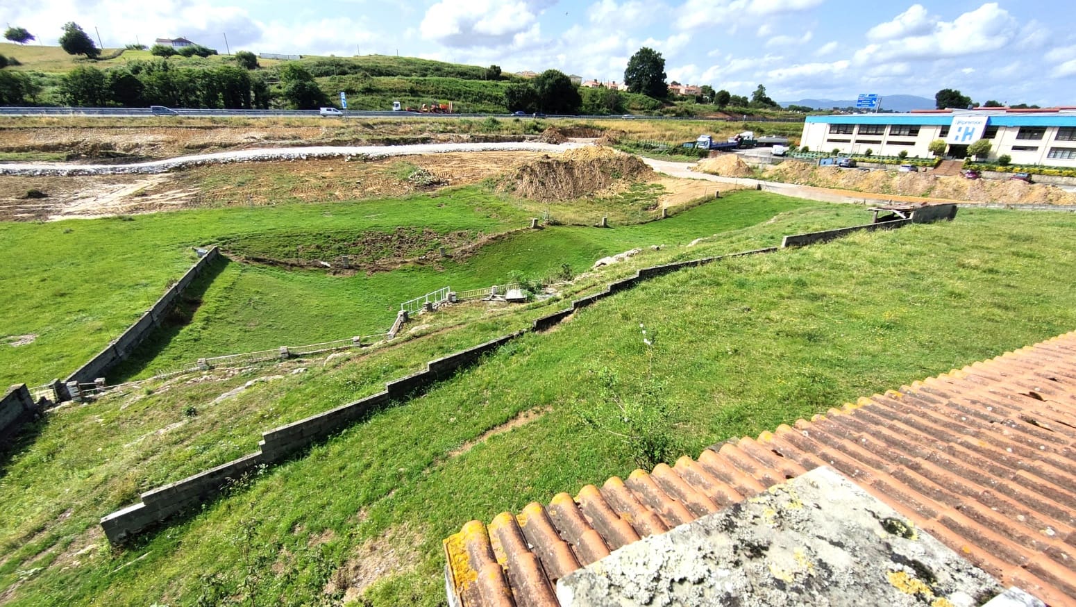 5 soveværelse Villa til salg i Polanco med garage - € 410.000 (Ref: 9124822)