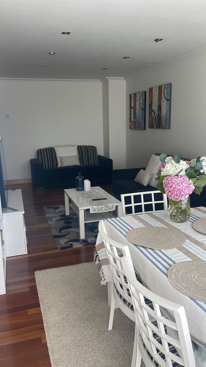 3 sypialnia Mieszkanie do wynajęcia w Santander z basenem garażem - 1 200 € (Ref: 9159300)