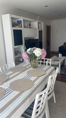 3 sypialnia Mieszkanie do wynajęcia w Santander z basenem garażem - 1 200 € (Ref: 9159300)