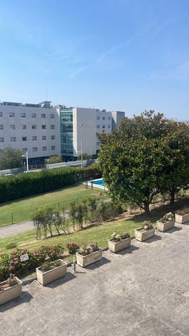 3 sypialnia Mieszkanie do wynajęcia w Santander z basenem garażem - 1 200 € (Ref: 9159300)