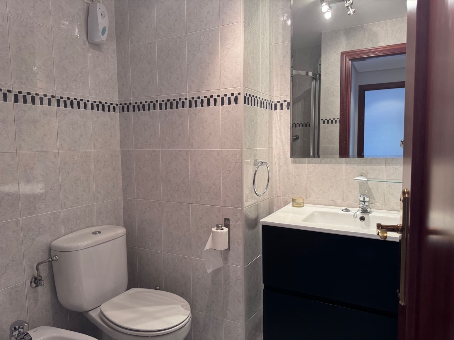 2 soveværelse Lejlighed til salg i Santander med garage - € 380.000 (Ref: 9162103)