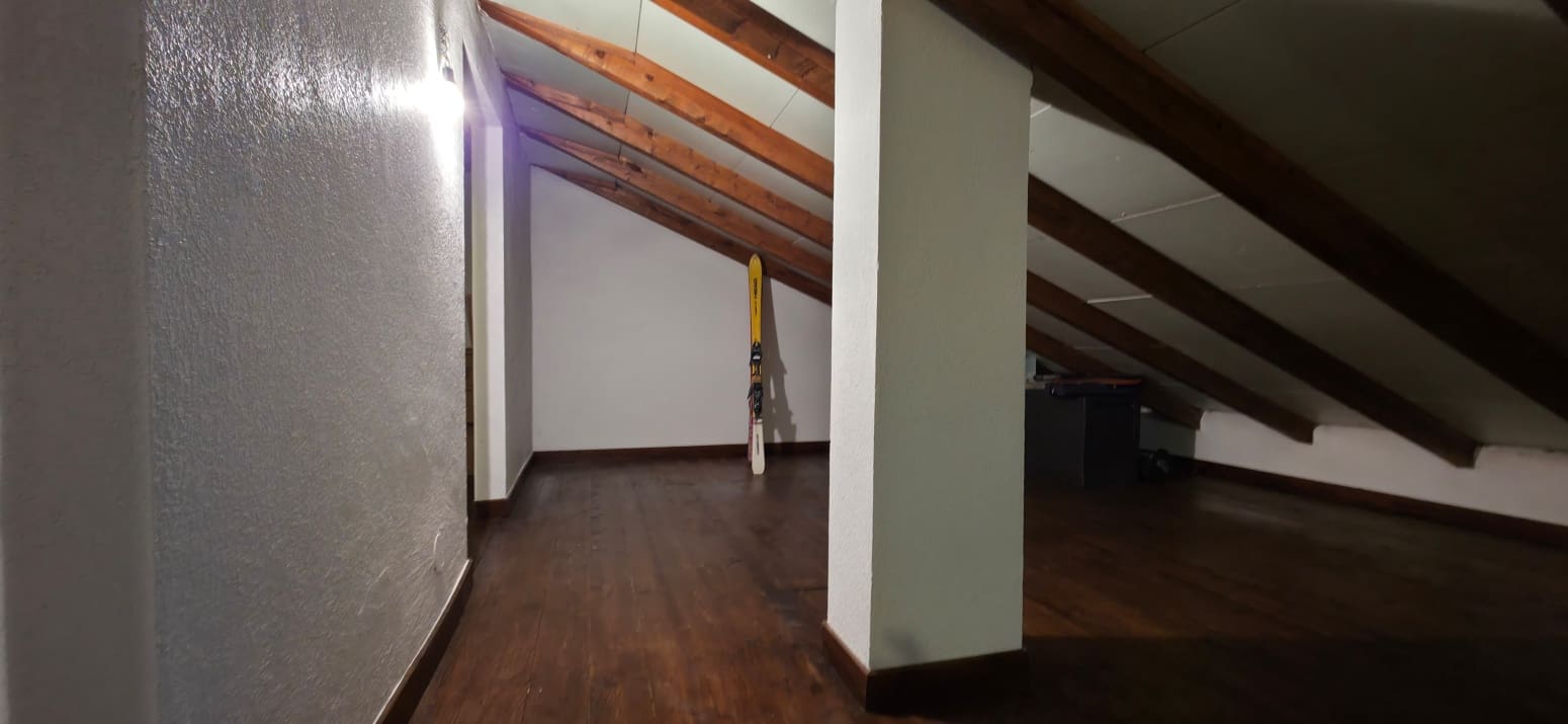 4 soveværelse Villa til salg i Parbayon med garage - € 505.000 (Ref: 9162105)