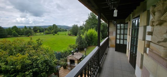 4 soveværelse Villa til salg i Parbayón, Piélagos med garage - € 505.000 (Ref: 9162105)