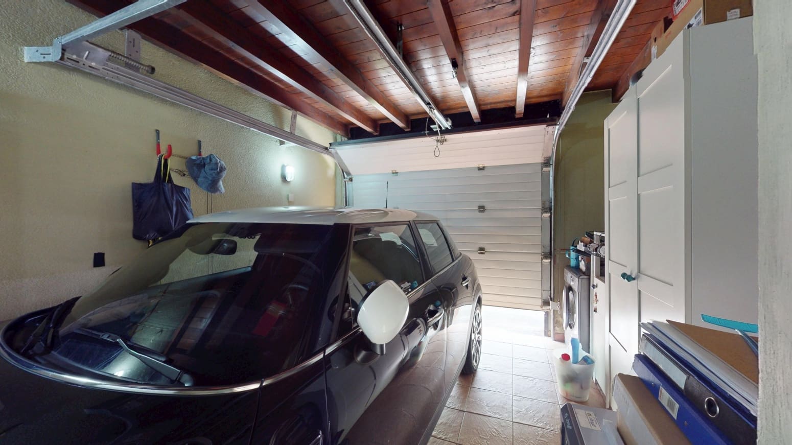 4 soveværelse Villa til salg i Parbayon med garage - € 505.000 (Ref: 9162105)