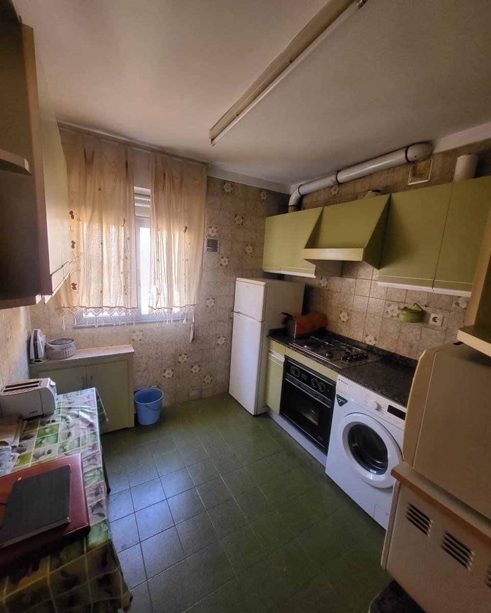 2 slaapkamer Flat te koop in Santander - € 130.000 (Ref: 9204325)