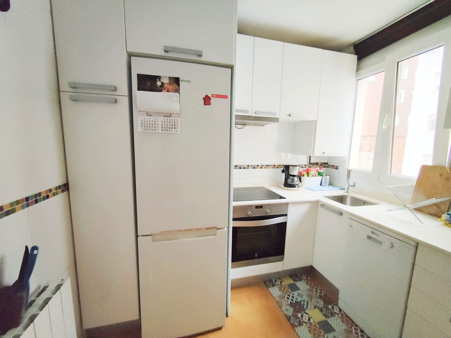 2 soveværelse Lejlighed til leje i Santander - € 750 (Ref: 9214899)