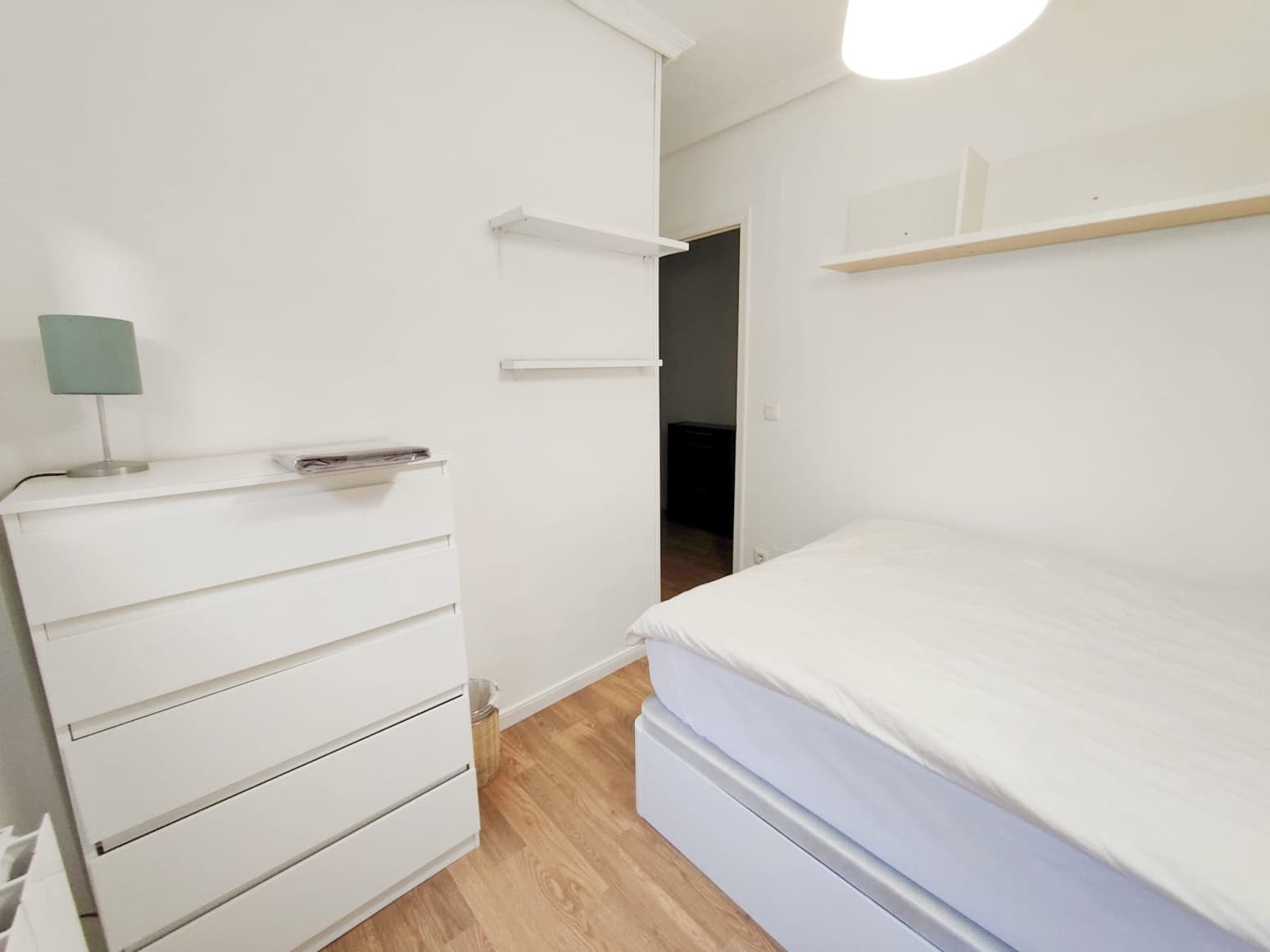 2 soveværelse Lejlighed til leje i Santander - € 750 (Ref: 9214899)