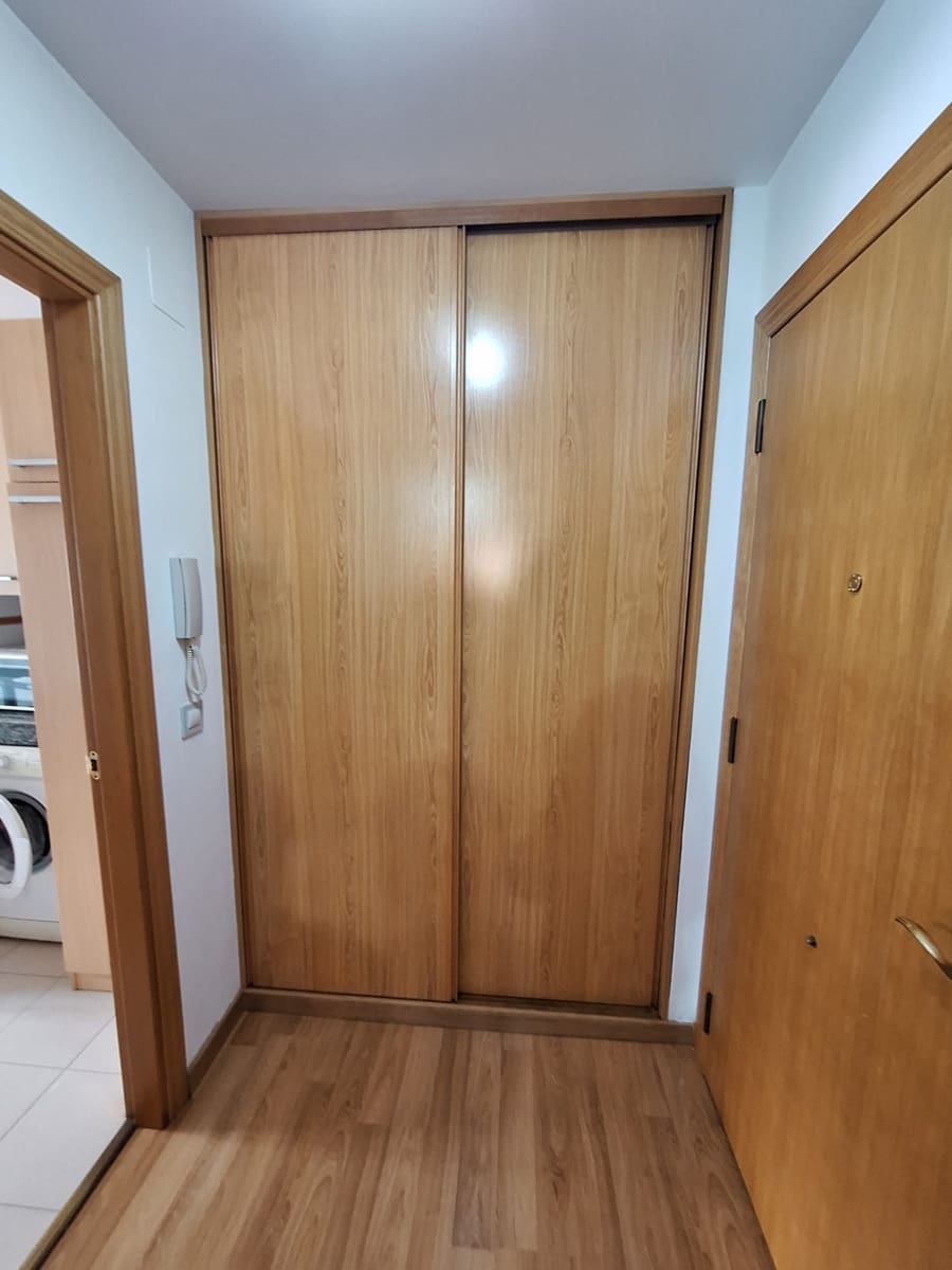 2 bedroom Flat for rent in Corvera de Toranzo with garage - € 600 (Ref: 9254792)