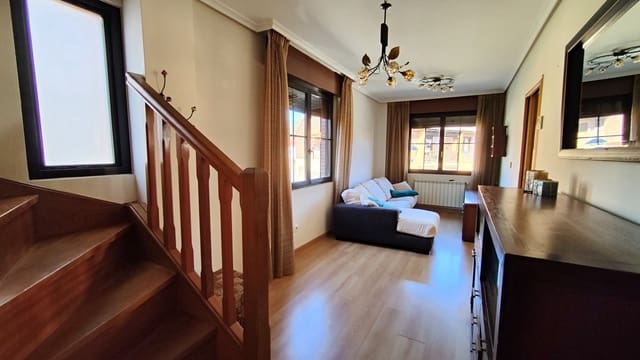 3 bedroom Flat for sale in Mortera, Piélagos with garage - € 240,000 (Ref: 9264162)