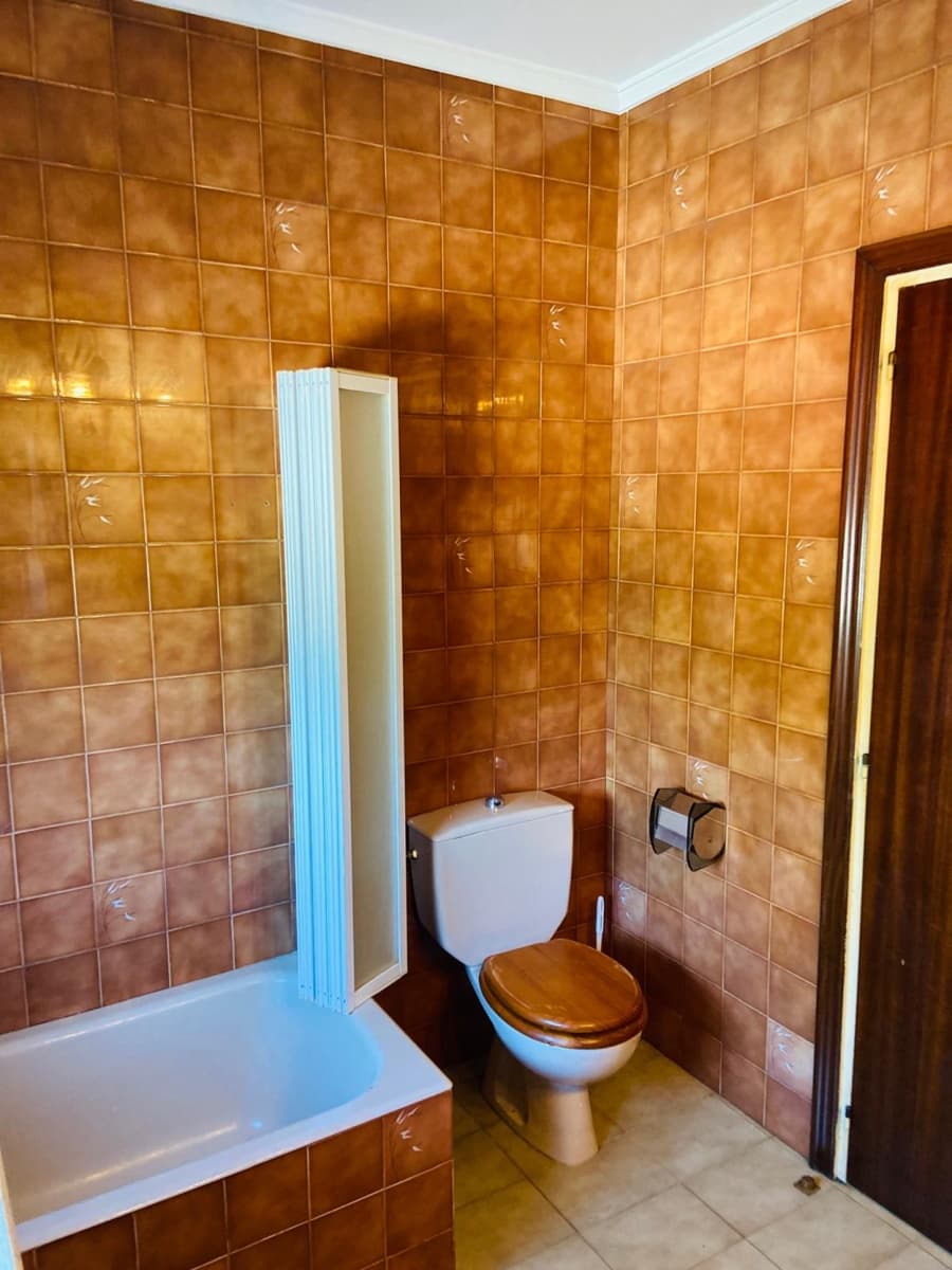 4 slaapkamer Villa te koop in Pielagos met garage - € 305.000 (Ref: 9312493)