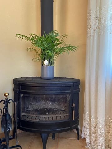 4 slaapkamer Villa te koop in Piélagos met garage - € 305.000 (Ref: 9312493)