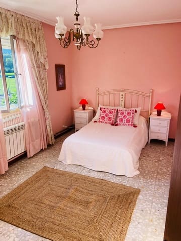 4 soverom Villa til salgs i Piélagos med garasje - € 305 000 (Ref: 9312493)