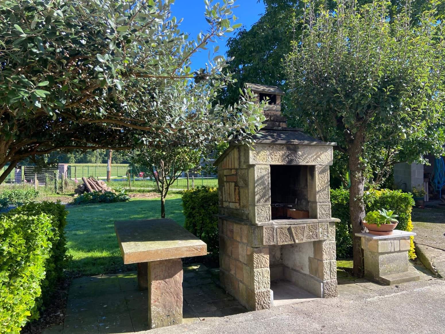 4 slaapkamer Villa te koop in Pielagos met garage - € 305.000 (Ref: 9312493)