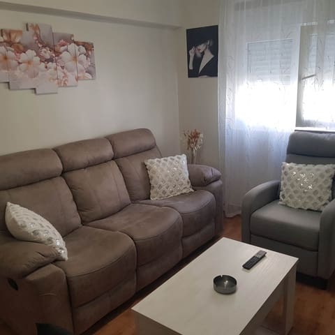 2 camera da letto Appartamento da affittare in Santander - 700 € (Rif: 9330255)